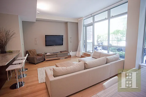 Rented by Halstead Real Estate | media 4