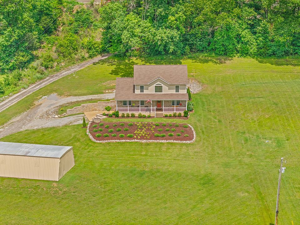 1st image of 590A Lindsey Hollow Rd