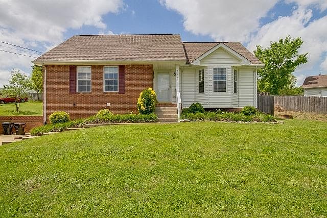 1st image of 910 Lindsey Dr