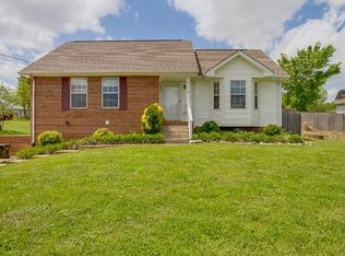 910 Lindsey Dr, Clarksville, TN