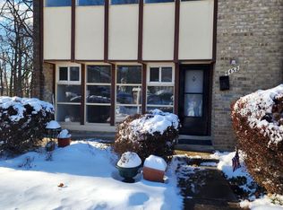 4452 Forest Glen Ct, Annandale, VA 22003