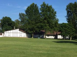 6726 La Center Rd, La Center, KY 42056