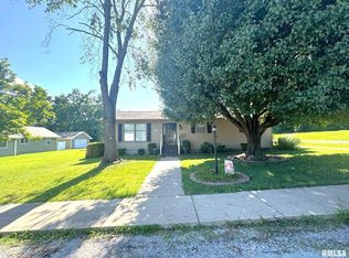 502 S Day St, West Frankfort, IL 62896