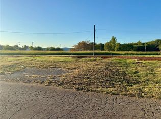 711 W Michigan Ave LOT 1-4, Chickasha, OK 73018
