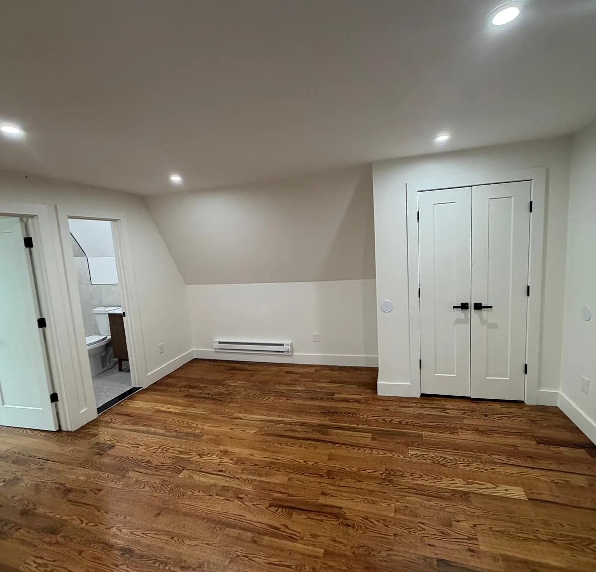 6 bed, $3,150 — Photo 3