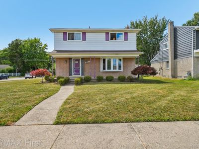 27309 Pierce St, Southfield, MI, 48076