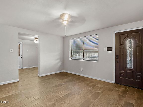 3rd image of 7365 Mimosa Ave