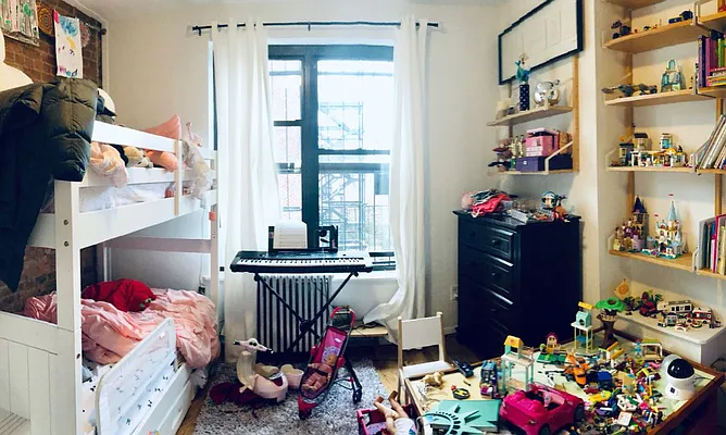 Rented by Level Group | media 15