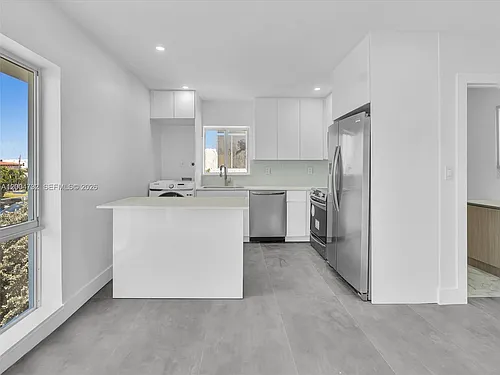 11900 N Bayshore Dr #206 Photo 1