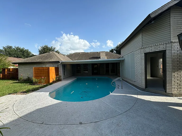 1703 Terrace Dr — Photo 38