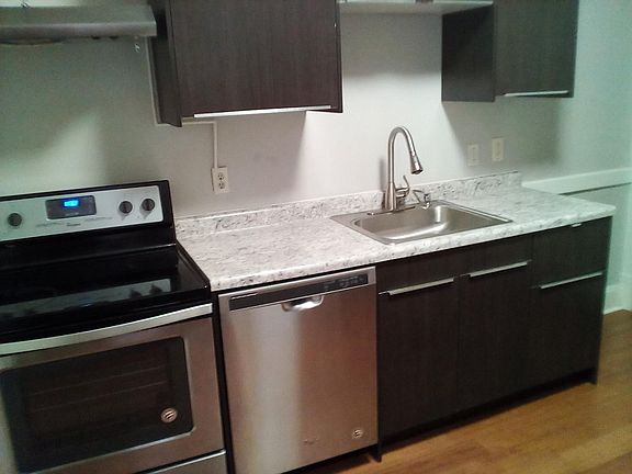 3rd image of 223 E 31st St APT 2