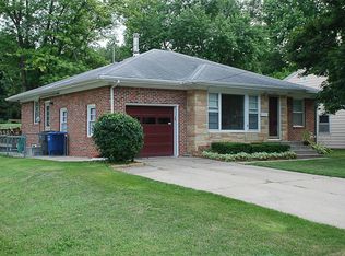 3950 Clinton Ave, Des Moines, IA 50310