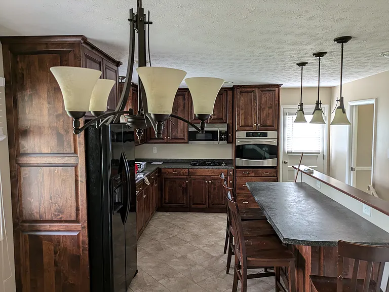 905 Parrish Rd — Photo 11