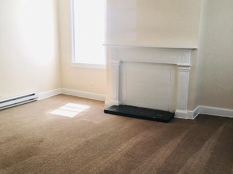 Large living rooom