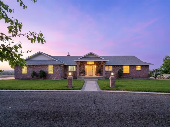 37129 S Olympia St, Kennewick, WA 99337