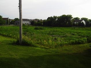 9N976 Randall Rd, Elgin, IL 60123