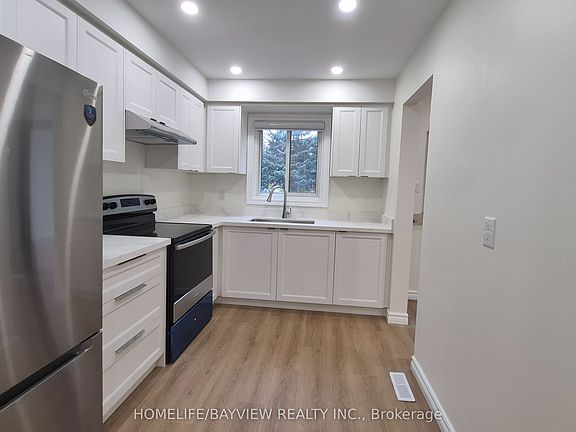 4th image of 147 Dunbar Cres