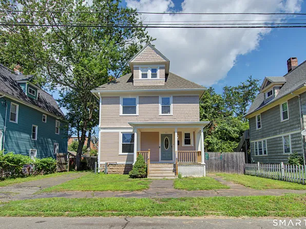 31 Smith Street, West Haven, CT 06516