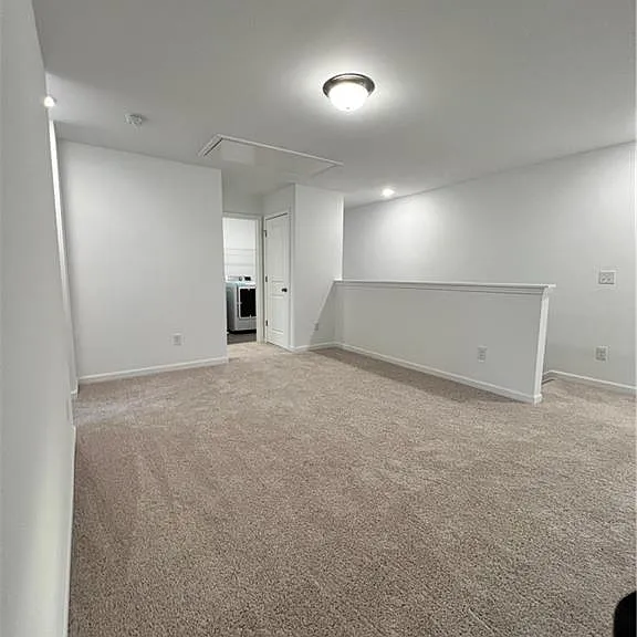 6075 Handley Dr — Photo 11