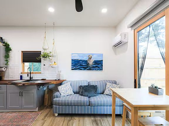 4th image of 810 Oemler Loop