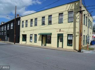 8 Blue Ridge Ave, Front Royal, VA 22630