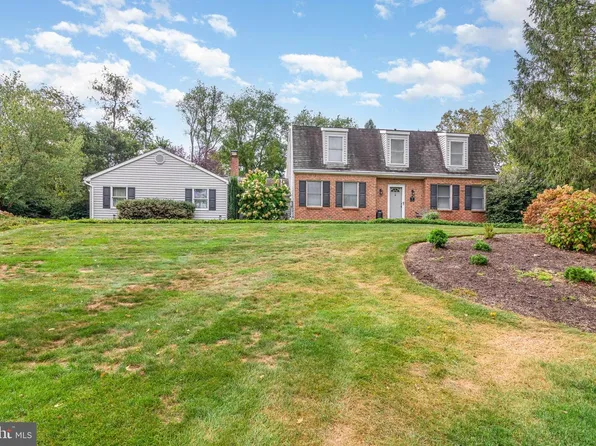 15 Bonnywick Dr, Harrisburg, PA 17111