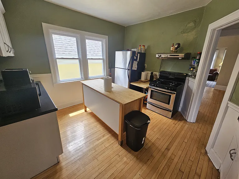 3282 N Bartlett Ave — Photo 3