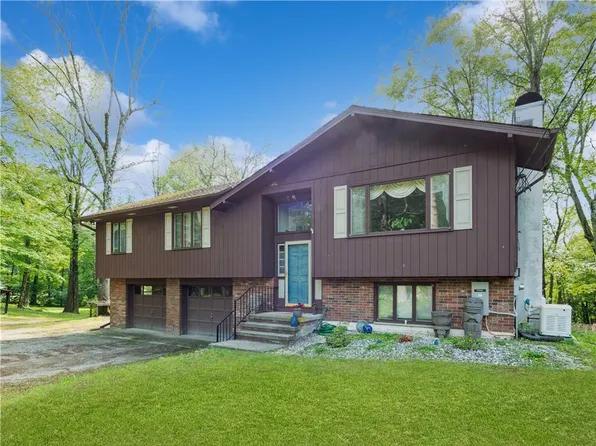 53 Masten Road, Pleasant Valley, NY 12569