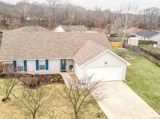 5721 N Tyler Dr, Columbia, MO 65202