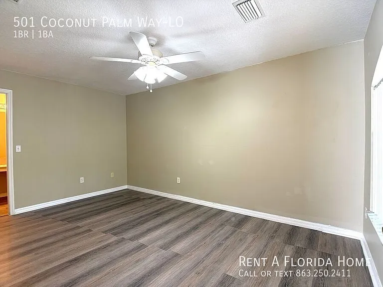 501 Coconut Palm Way — Photo 8