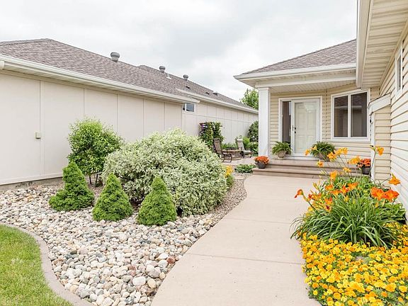 3rd image of 717 Villa Park Way