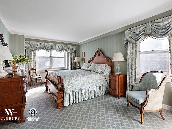 5th image of 155 W 68th St #1003/1004
