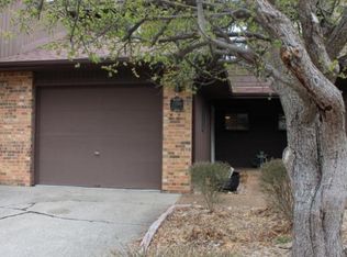 2200 Bushnell Dr APT E, Columbia, MO 65201