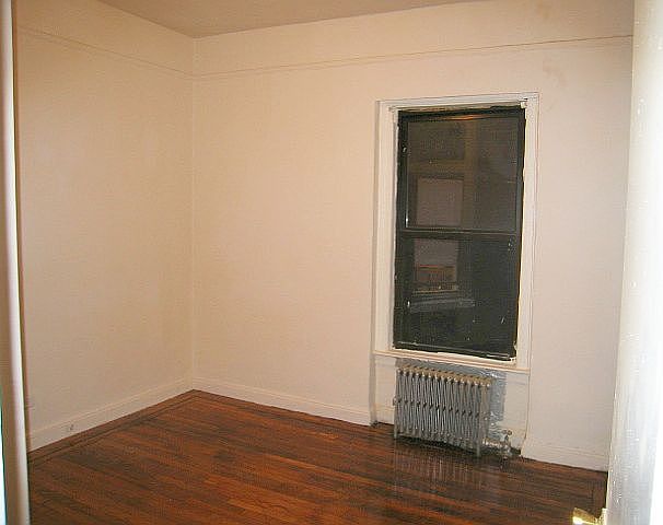 2nd image of 348 E 92nd St APT 2B