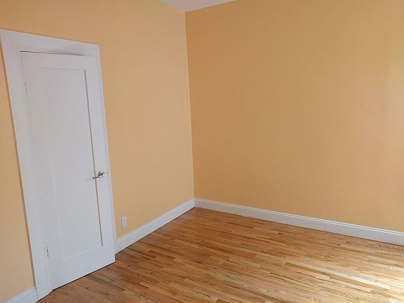 3rd image of 162 E 19th St #6A