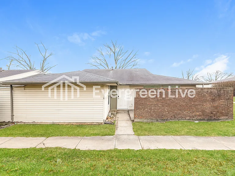 5636 Troy Villa Blvd — Photo 2