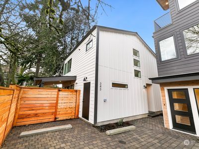 343 NE 90th Street #3, Seattle, WA, 98115