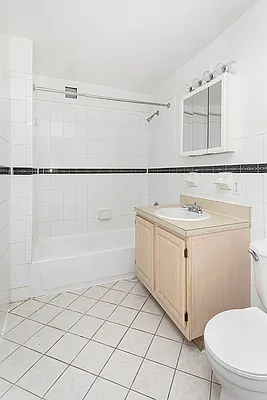 Rented by Living New York | media 15