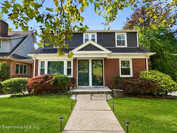 4 Nixon Ave, Staten Island, NY 10304