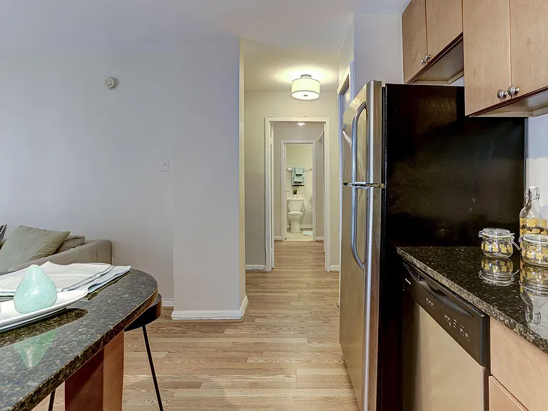 950 25th St NW #723-N — Photo 11