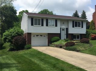 117 Wallridge Dr, Coraopolis, PA 15108