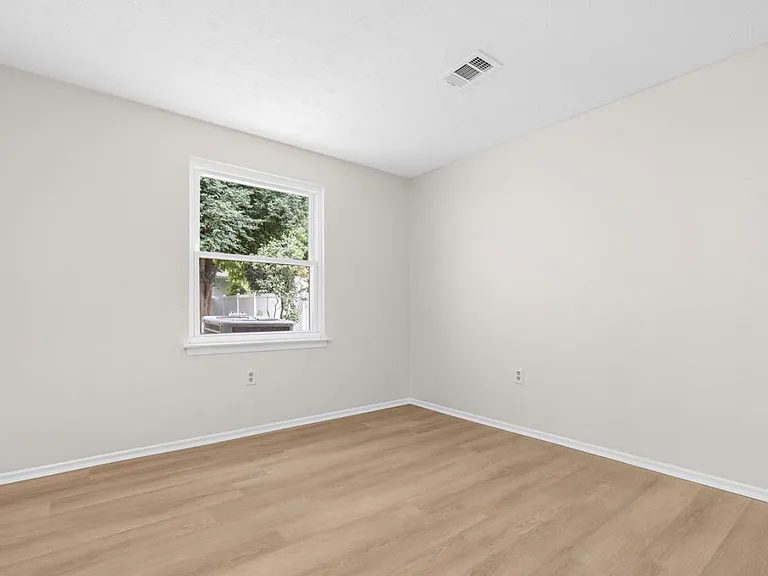 1585 Native Dancer Ct — Photo 6