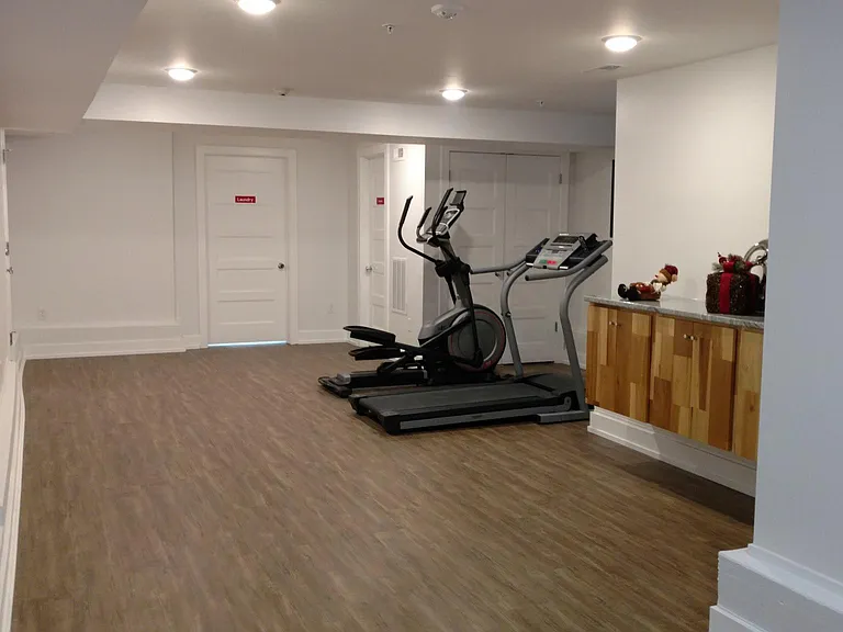 829 N Pennsylvania St #2B — Photo 31