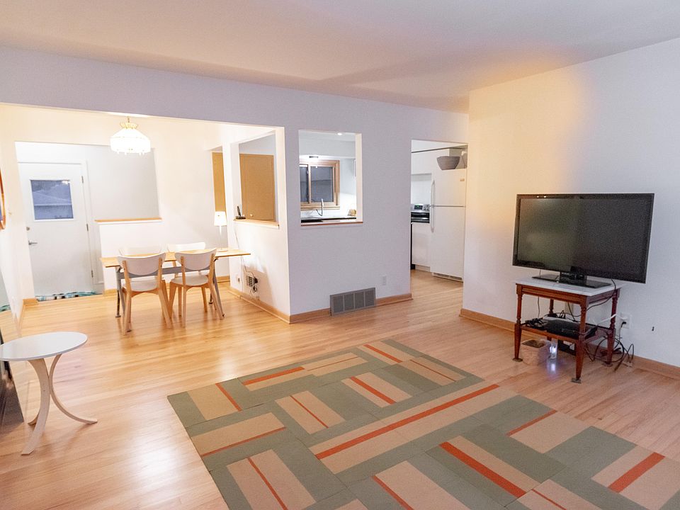 1st image of 7317 Dartmoor Ave