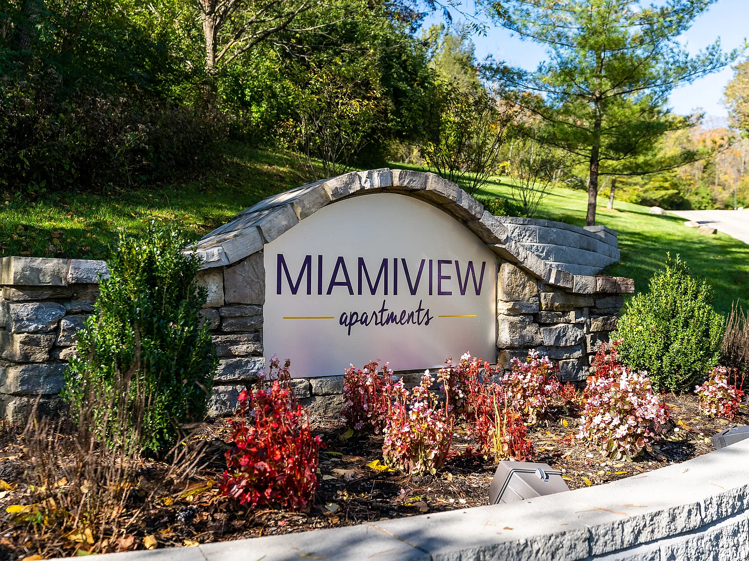 Miamiview Apartments — Photo 2