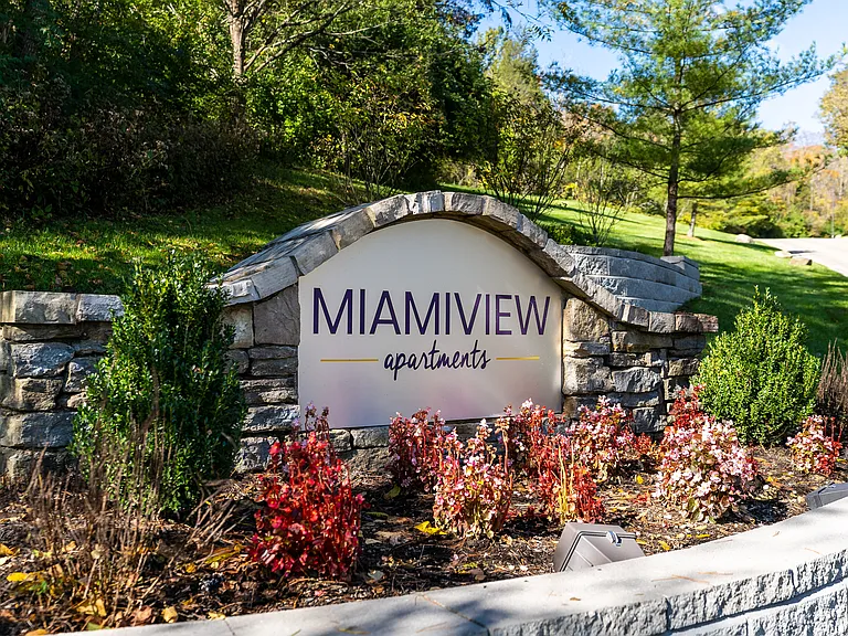 Miamiview Apartments — Photo 2