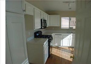 5th image of 1117 Autumnwood Ln