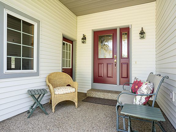 3rd image of 1116 Jill Louise Ct