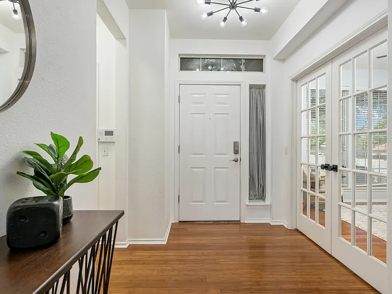 2126 Simbrah Dr — Photo 3