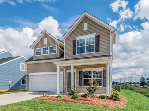 1311 Dandridge Dr, Kernersville, NC 27284
